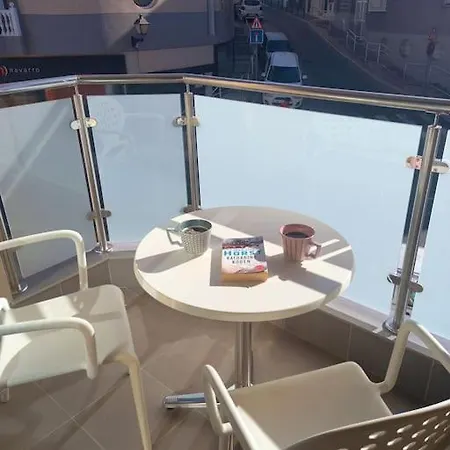 Apartment 1 1 Bedroom 45 Seconds From The 1
