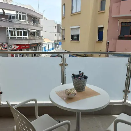 1 1 Bedroom 45 Seconds From The 1 * Arguineguin